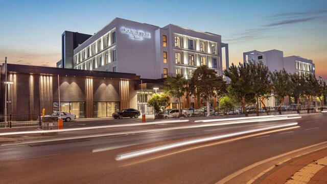 doubletree-by-hilton